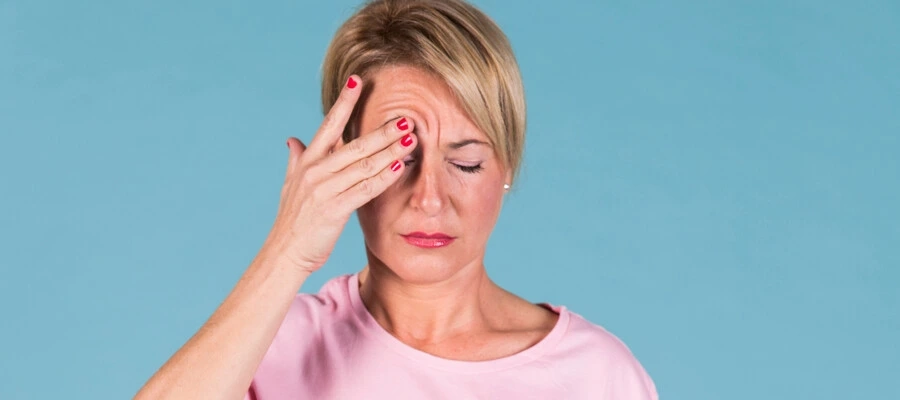 Imagem do post Dor nos olhos e na cabeça: causas e tratamentos para melhorar